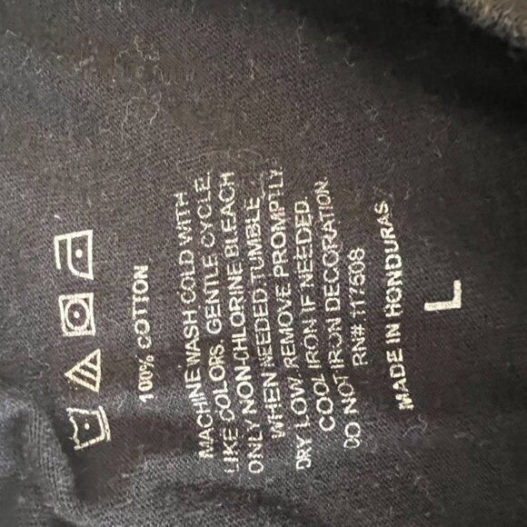 unisex tee - Picture 3 of 3